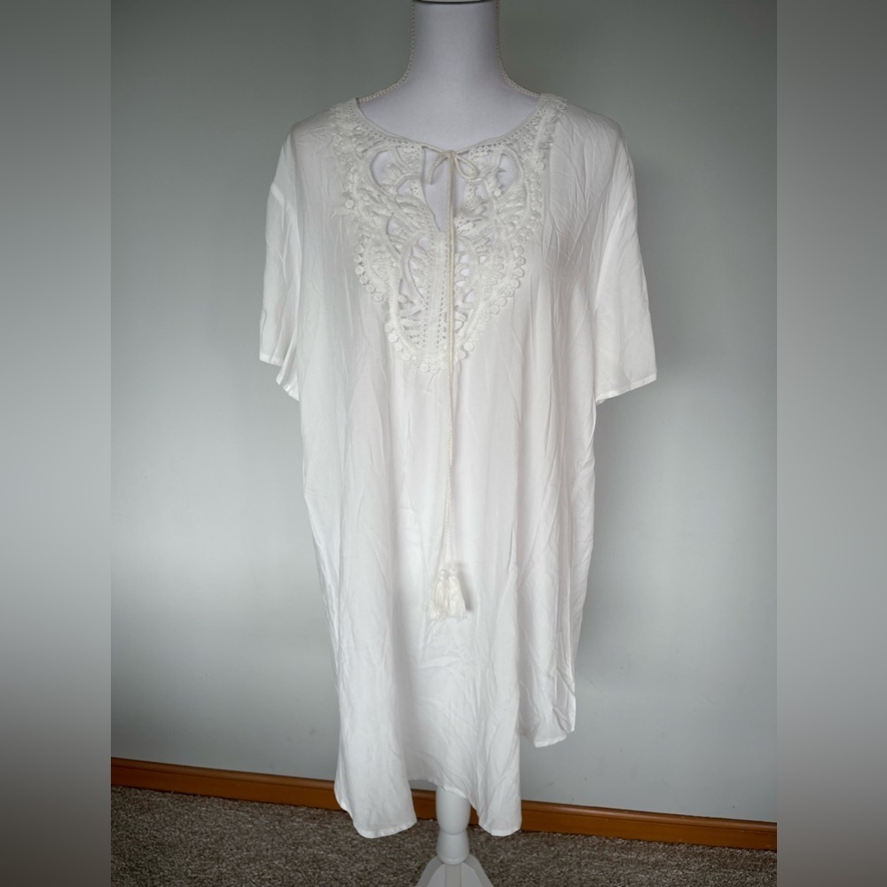 Flowy Coverup with Lace | Size L | EUC